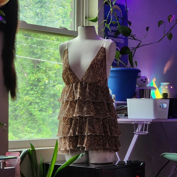 Vintage Tiered Victorias Secret Nighty - Picture 6 of 7